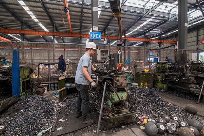 广安网架配件-螺栓球加工车间